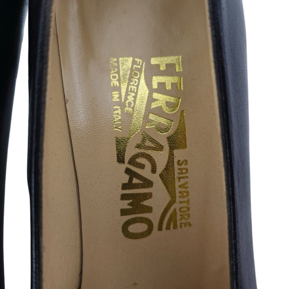 Vintage Salvatore Ferragamo Classic Black Leather Dress Heels Pump Women 8.5AAAA - Picture 14 of 15